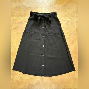 Old Navy Black A-Line Skirt with Tie Front | Size M Tall